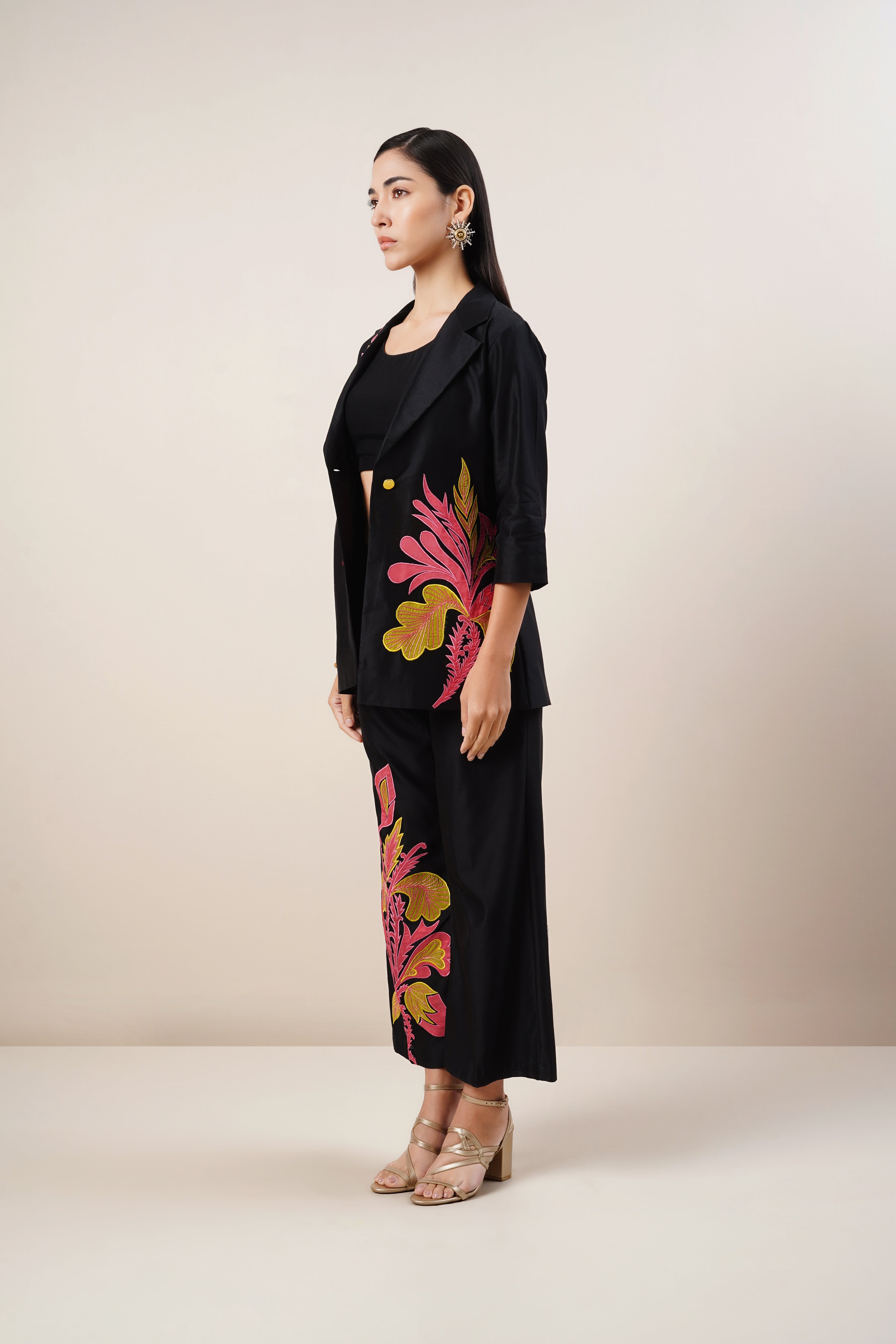 Secret Closet Ivy Co-ord Set in Black